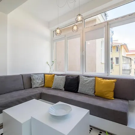 Apartment Bluewaveplace - Contemporary In Center Of Sofia